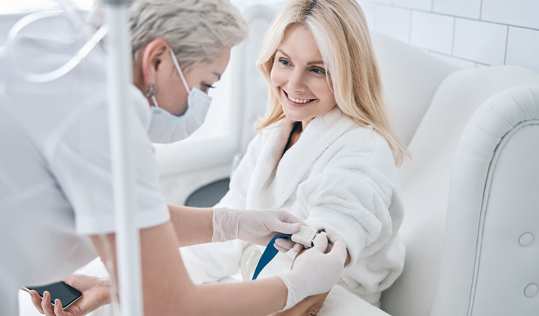 Lady getting ready for her IV Treatment therapy
